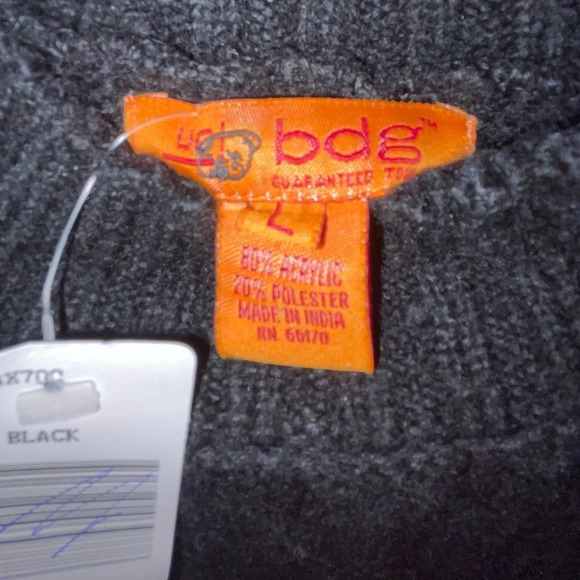 Urban Outfitters Bdg Black Sequin Sparkly Mock Neck Sweater Size Large - Picture 3 of 6